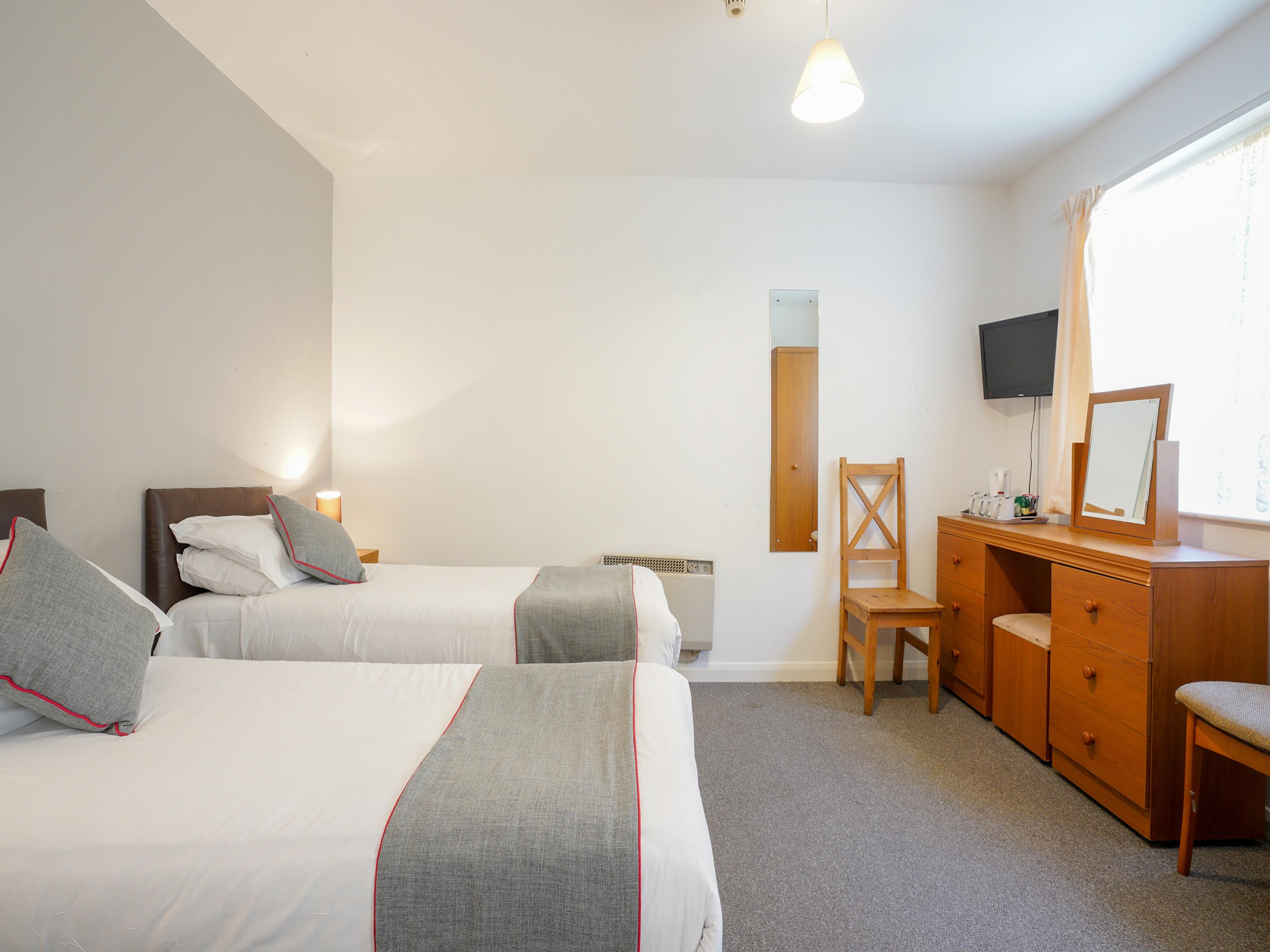 Oyo Shanklin Beach Hotel Extérieur photo