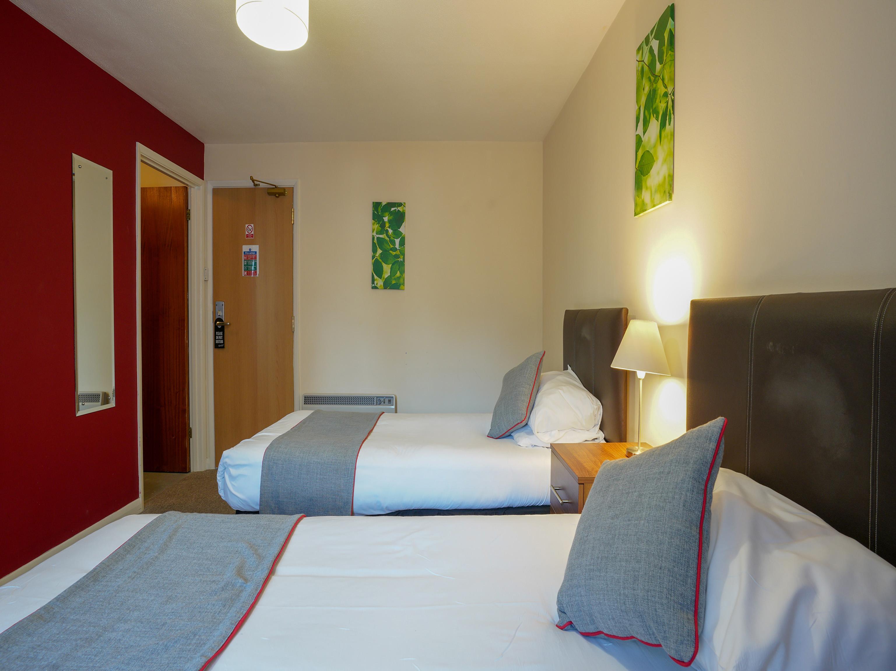 Oyo Shanklin Beach Hotel Extérieur photo