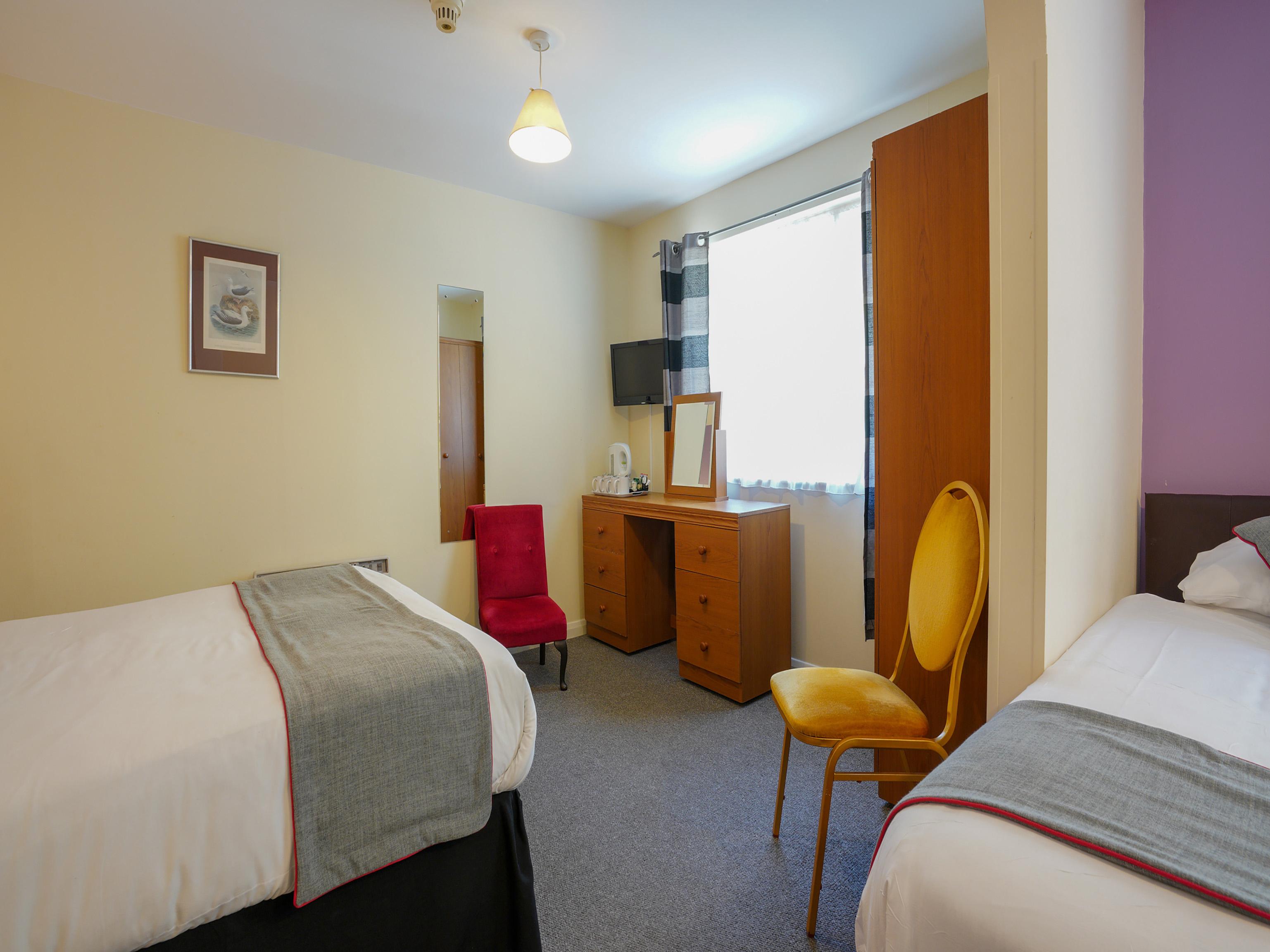 Oyo Shanklin Beach Hotel Extérieur photo