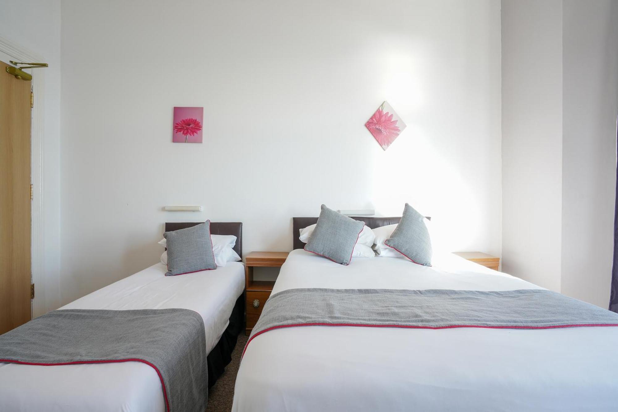 Oyo Shanklin Beach Hotel Extérieur photo