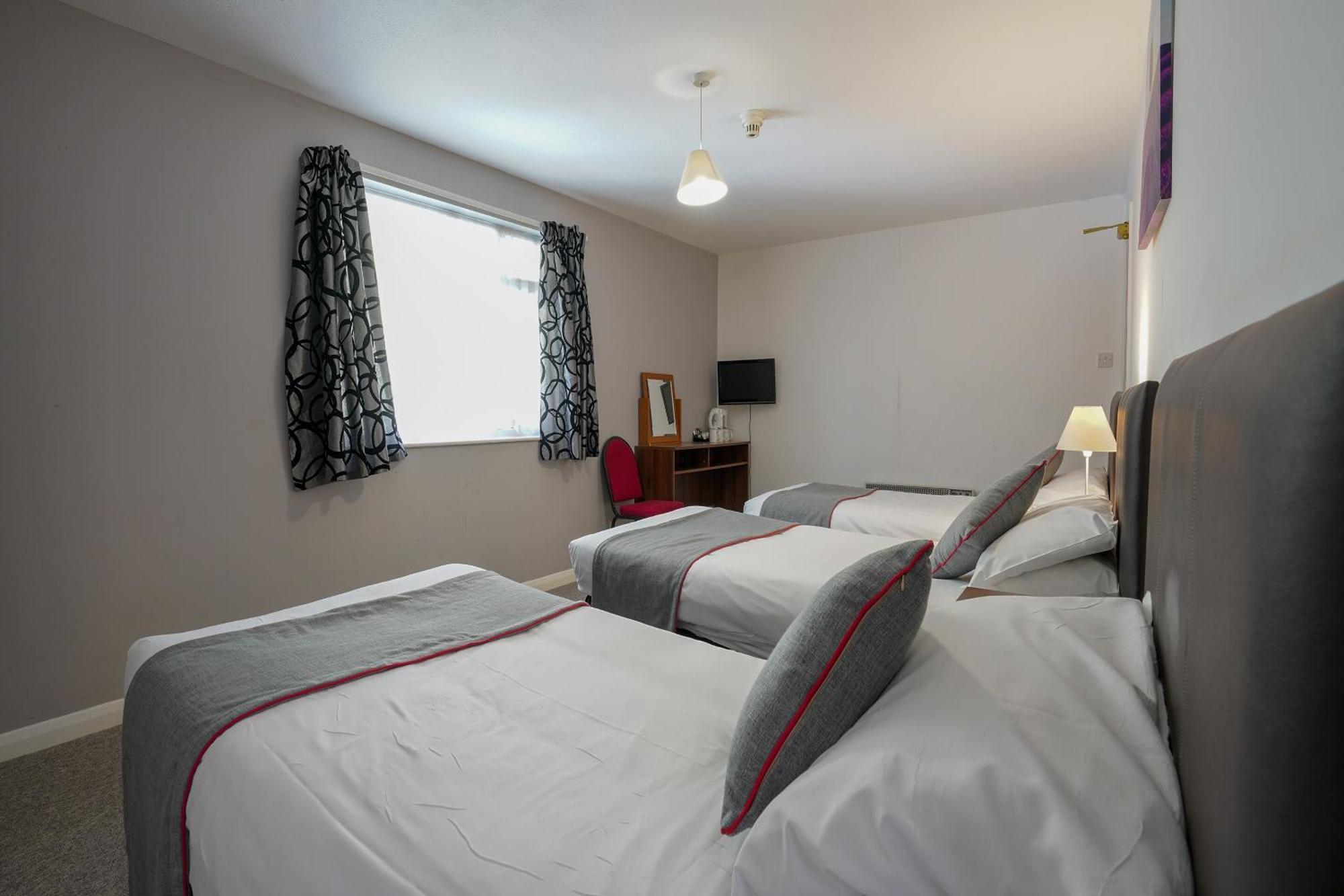 Oyo Shanklin Beach Hotel Extérieur photo